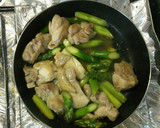 簡単♡鶏肉＆アスパラのゆずこしょう炒め♪作り方4写真