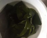 わかめとサニーレタスの炒め物作り方1写真