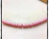 ❀赤かまぼこのお花❀《お弁当》作り方2写真