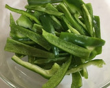 レンジで3分半！簡単ピーマンの胡麻和え作り方1写真