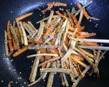 お弁当に！お酒のお供に！マヨきんぴら作り方3写真