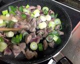 簡単過ぎレシピ 砂肝とネギの旨味焼き！作り方3写真