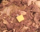 豚肉としめじの玉ねぎ炒め 味噌バター味作り方6写真