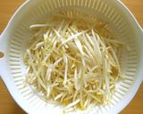 満腹ヘルシー＊もやしの簡単和風カレー煮＊作り方1写真