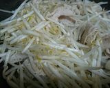 ☆簡単☆豚肉ともやし新玉のカレー炒め作り方1写真