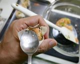 簡単ヘルシー!肉なし銀鮭しゅうまい作り方3写真