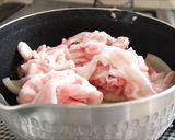 【レシピ動画】豚バラ肉と玉ねぎのうま煮♪作り方1写真