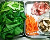 多目的 豚肉と小松菜のオイスター炒め作り方1写真