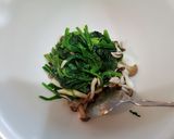 簡単！ほうれん草としめじの辛し和え作り方5写真