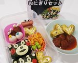 初心者でも簡単。くまモンのキャラ弁！作り方4写真