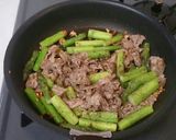 簡単！アスパラと豚肉のガーリック炒め♡作り方6写真