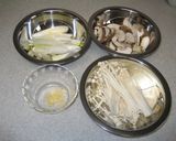 きのこの醤油炒めにんにくの香り！作り方1写真