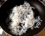 桜エビ香る☆しらたきdeポン酢焼きそば！作り方1写真
