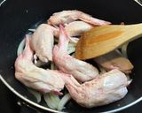 手羽先とキャベツの煮込み作り方4写真