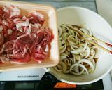 夏バテの季節に☆さっぱりスタミナとま豚丼作り方3写真