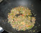 野菜たっぷり！うちのチャーハン作り方3写真