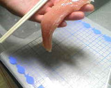 誰でも簡単にできる！鶏ささみの筋の取り方作り方1写真