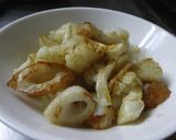 ちくわとカリフラワーのカレー塩炒め作り方5写真
