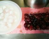 離乳食・乳幼児にぶどうの湯剥き作り方1写真