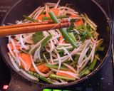 ニンニクの芽で野菜炒め作り方2写真