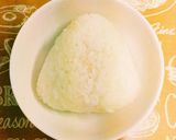 朝食に☆コンビニの和風ツナマヨおにぎり作り方3写真