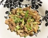 しめじと豚肉の塩コショウ炒め作り方5写真