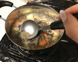 簡単❤️基本の❤️牛肉で肉じゃが作り方2写真