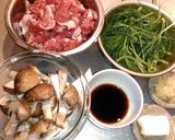 ☆豚肉とおかひじきのガリバタ炒め☆作り方1写真