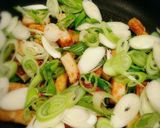 ねぎとさつまあげのしょうゆ味焼きそば作り方3写真