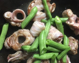豚のど軟骨とインゲンの中華風甘酢あん炒め作り方3写真