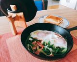 スキレットで簡単♪毎朝の半熟目玉焼作り方7写真