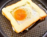 ☼フライパンで♪目玉焼入りくり抜き食パン作り方2写真