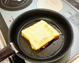 ☼フライパンで♪目玉焼入りくり抜き食パン作り方3写真