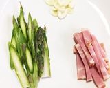 アスパラとベーコンの爽やかクリームパスタ作り方1写真