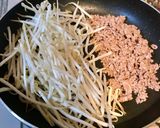 もやしとひき肉のきんぴら風簡単炒め！作り方2写真