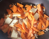 ☆人参と厚揚げのひき肉カレー炒め☆作り方3写真