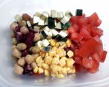 野菜お豆のオリーブ香る冷やし味噌ラーメン作り方1写真