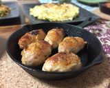 スキレットで焼く鶏皮餃子作り方7写真