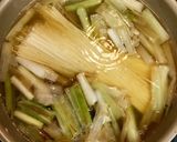 焼き葱と鶏肉の煮麺作り方4写真