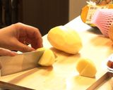 マンネリを解消！肉じゃがの卵とじ作り方1写真