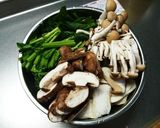 キノコとほうれん草のガリバタ炒め作り方4写真