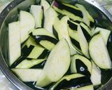 ご飯に合う☆なすと厚揚げの味噌炒め♪作り方1写真
