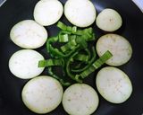 夏野菜のチリソースパスタとチキンステーキ作り方3写真
