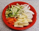 朝パンのお供に♪簡単野菜スープ作り方1写真