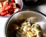 フライパンで豚ロースのトマト&野菜煮込〜作り方3写真