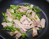 簡単！豚しょうが炒めとシャキシャキもやし作り方3写真
