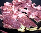 豚小松菜のアジアン炒め温玉のせ丼作り方3写真