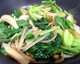 豚小松菜のアジアン炒め温玉のせ丼作り方7写真