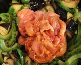 豚肉と夏野菜のピリ辛炒め돼지고기볶음。作り方4写真