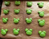 簡単★カエルのデコクッキー作り方4写真